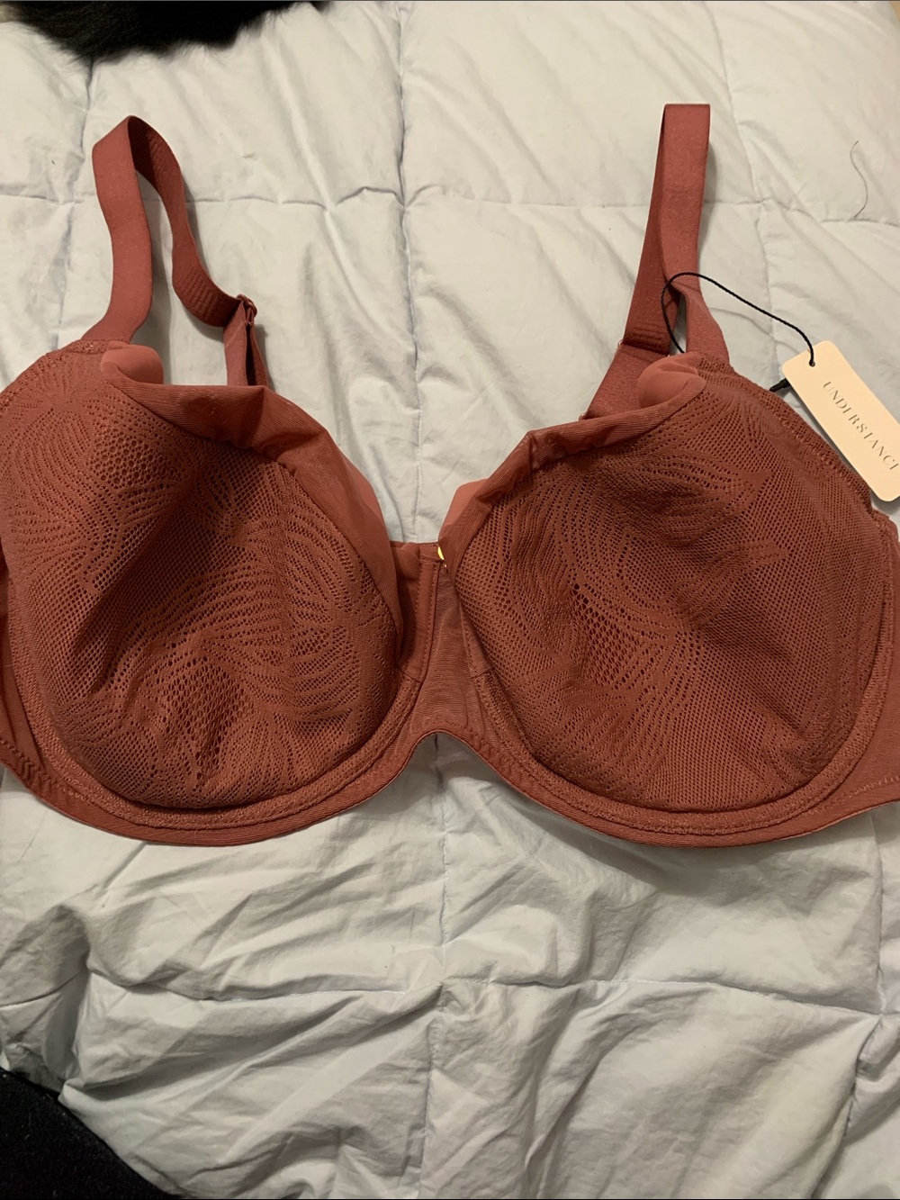 Understance 38G Underwire Lace Bra flex wire Demi lightly padded